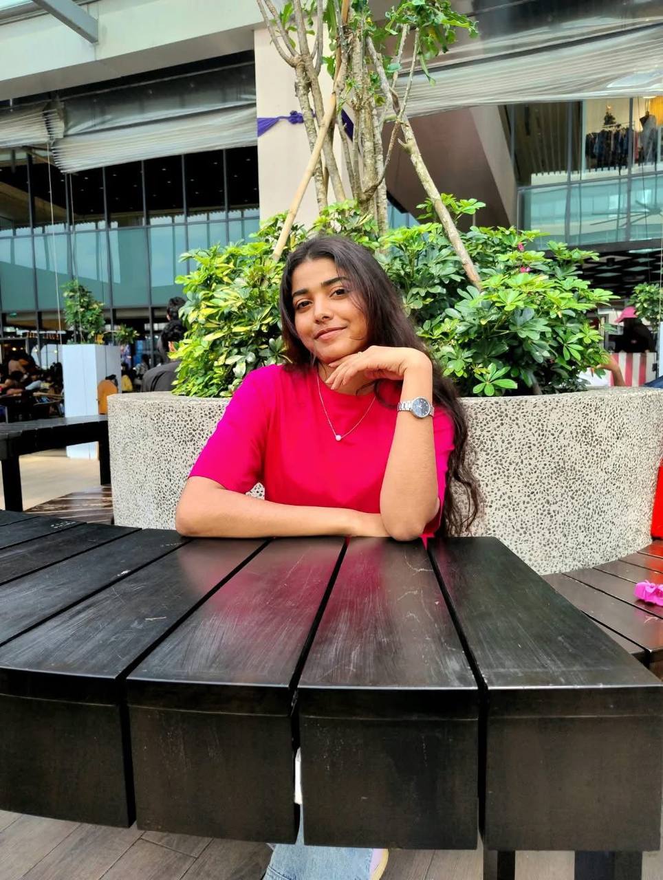 Vimashi Ilukpitiya - Professional Host